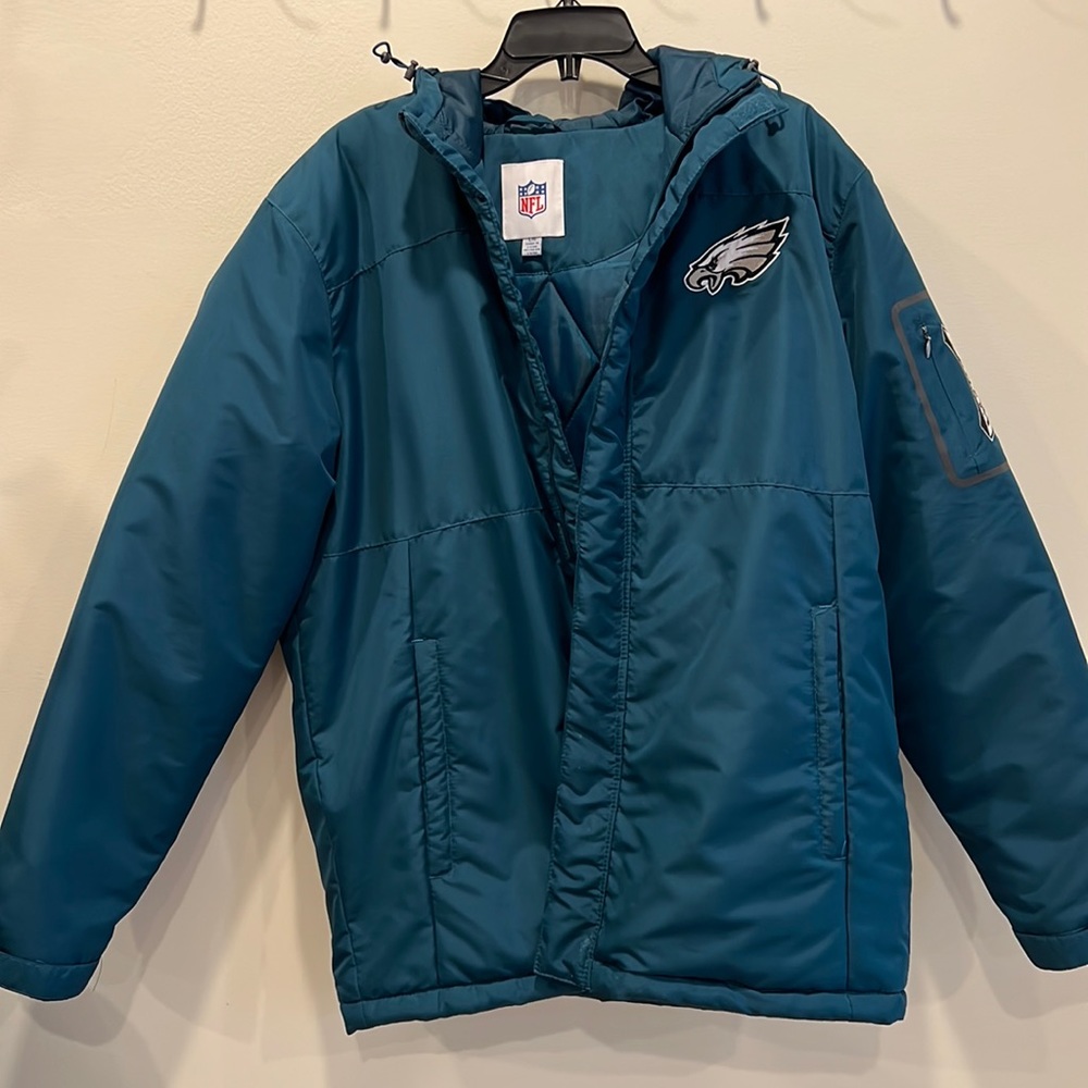 NFL Philadelphia Eagles puffer coat